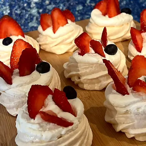 Mini pavlovas